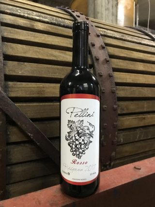 Vino rosso, Agriturismo Pellini, Cecchina, Albano Laziale.